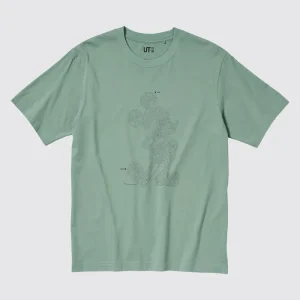 Mickey Stands UT Short Sleeve Graphic T-Shirt Green 01